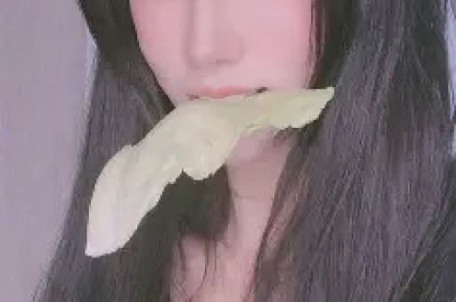 知名女网红翻车每天收入几万礼物却被曝光是AI生成的人物